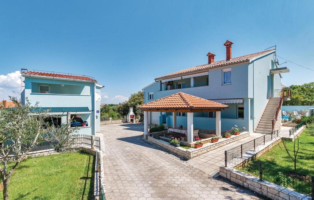 Apartma Casa Bella *